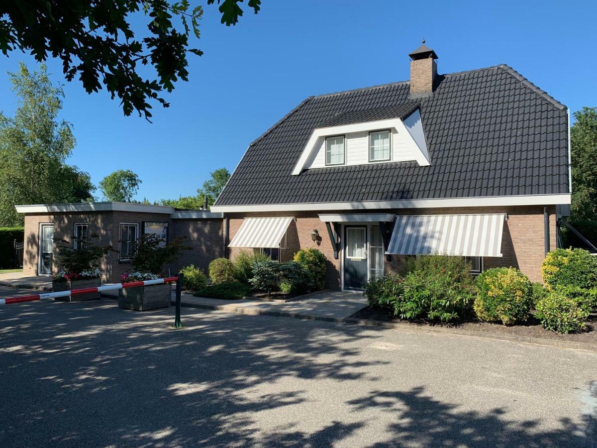 De Goede Ree Huisje 1 En 2 Goedereede Exterior photo